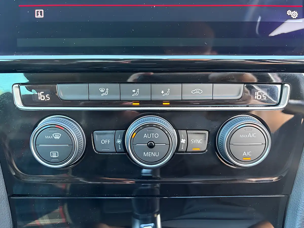 Used 2018 Volkswagen Golf GTI Gold - Interior and Exterior details 18