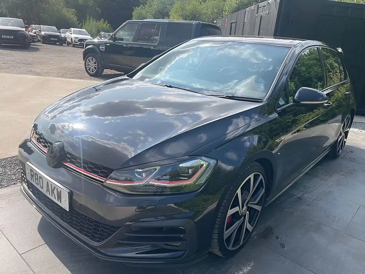 Used 2018 Volkswagen Golf GTI Performance Black - Interior and Exterior details 12