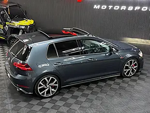 Used 2018 Volkswagen Golf GTI Performance Blue - Interior and Exterior details 6