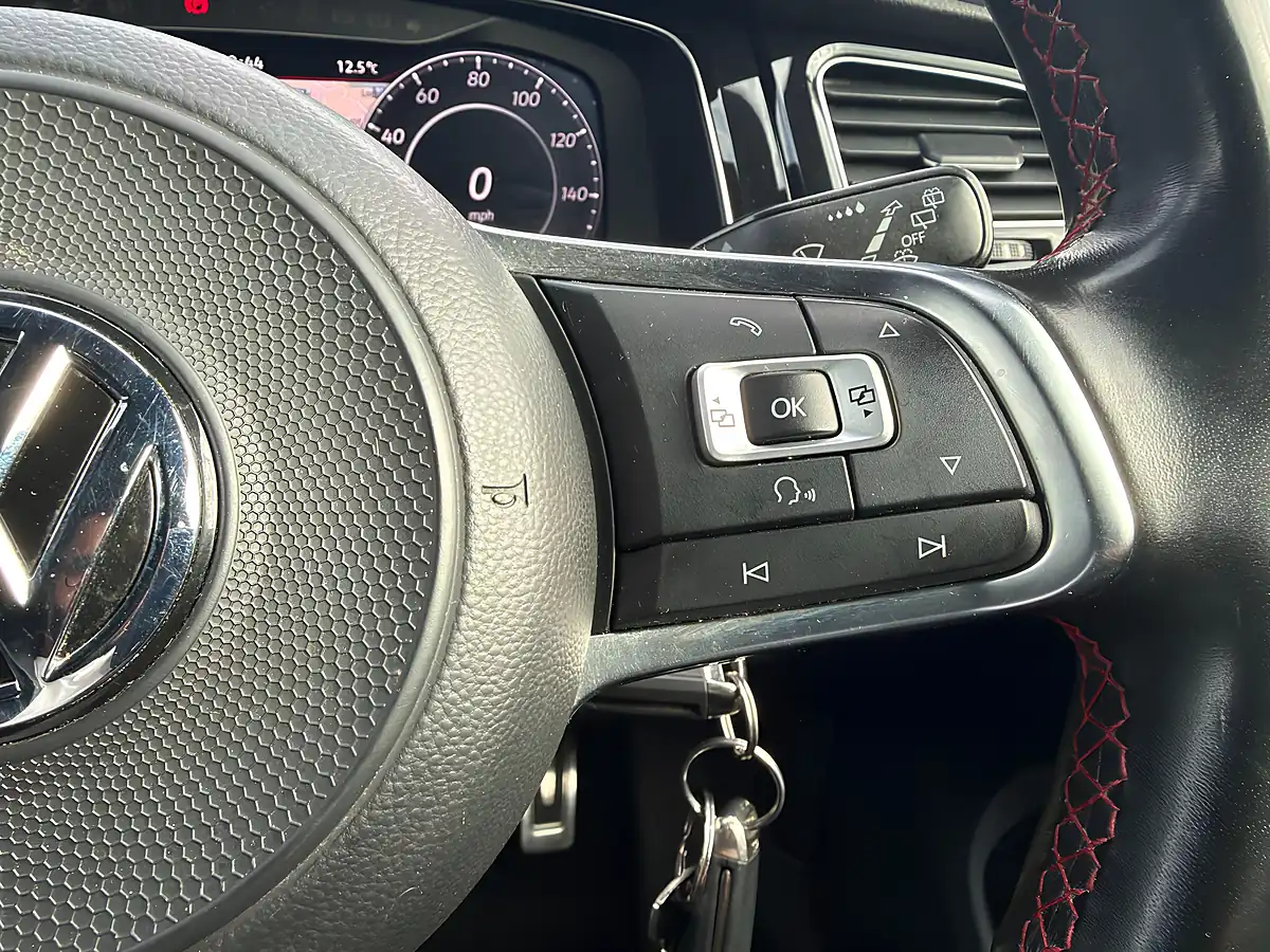Used 2018 Volkswagen Golf GTI Performance Blue - Interior and Exterior details 13