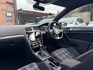Used 2018 Volkswagen Golf GTI Performance Blue - Interior and Exterior details 15
