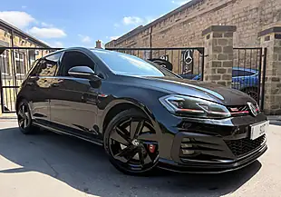 Used 2018 Volkswagen Golf GTI Performance Deep Black Pearl - Interior and Exterior details 3