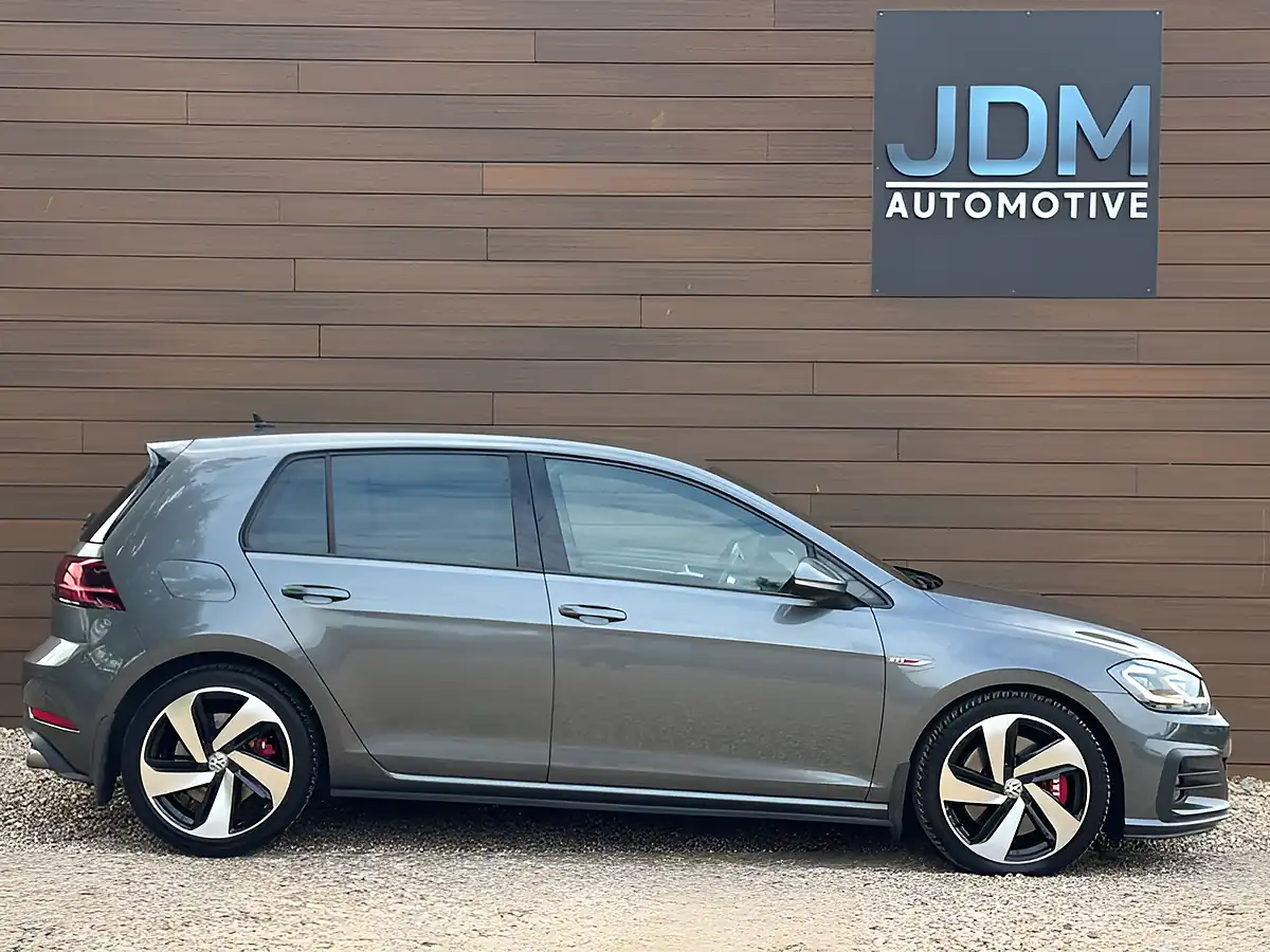 Used 2018 Volkswagen Golf GTI Performance Grey - Interior and Exterior details 2