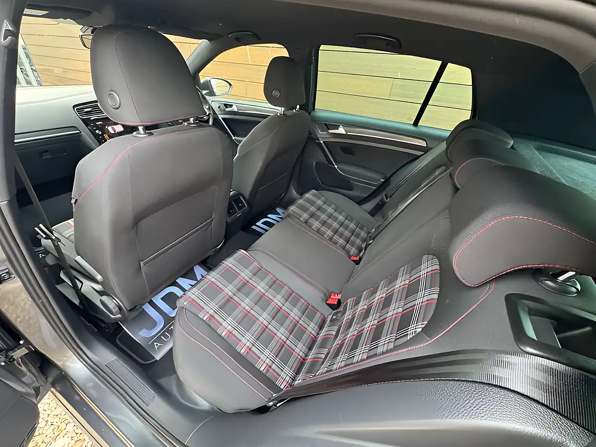 Used 2018 Volkswagen Golf GTI Performance Grey - Interior and Exterior details 20