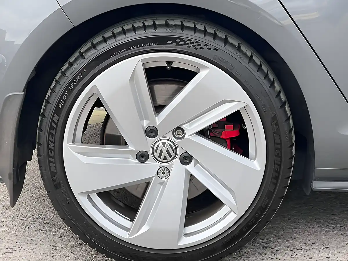 Used 2018 Volkswagen Golf GTI Performance Grey - Interior and Exterior details 19