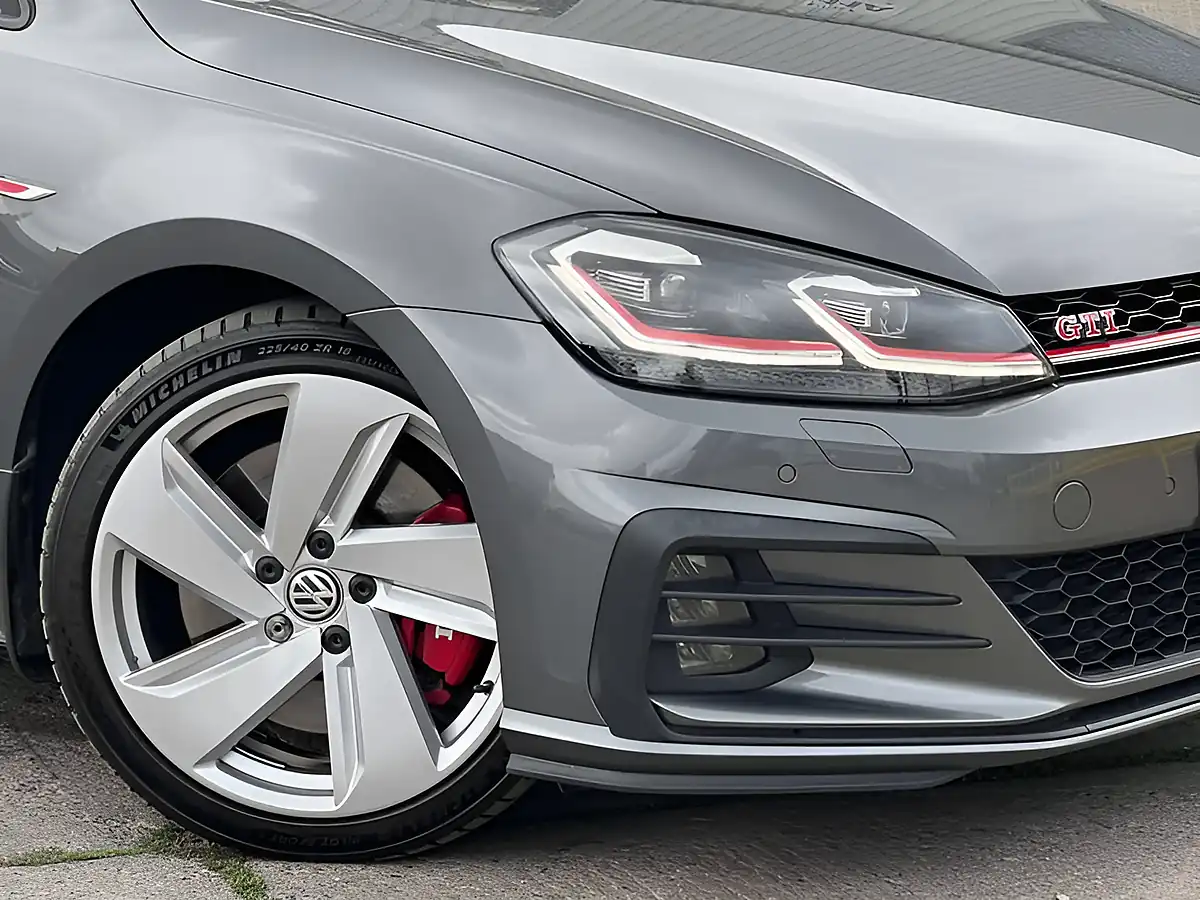 Used 2018 Volkswagen Golf GTI Performance Grey - Interior and Exterior details 20