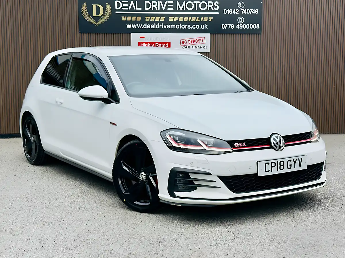 Used 2018 Volkswagen Golf GTI Performance White - Front View