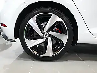 Used 2018 Volkswagen Golf GTI Performance White - Interior and Exterior details 15