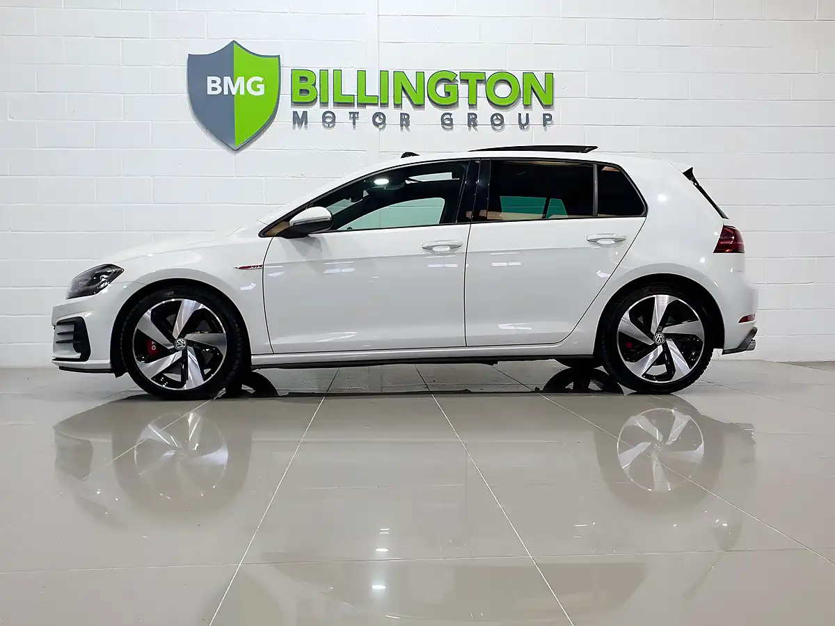 Used 2018 Volkswagen Golf GTI Performance White - Interior and Exterior details 4