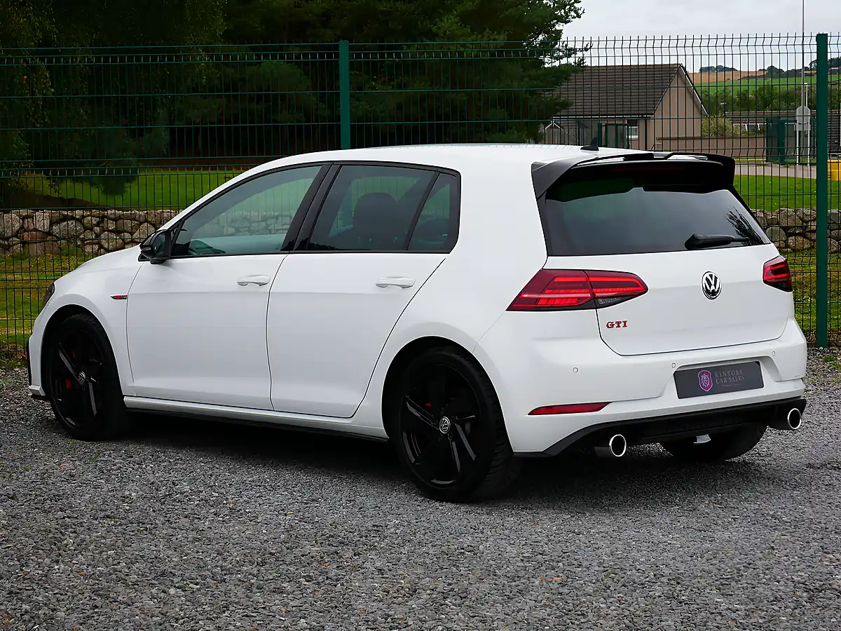 Used 2018 Volkswagen Golf GTI Performance White - Interior and Exterior details 7