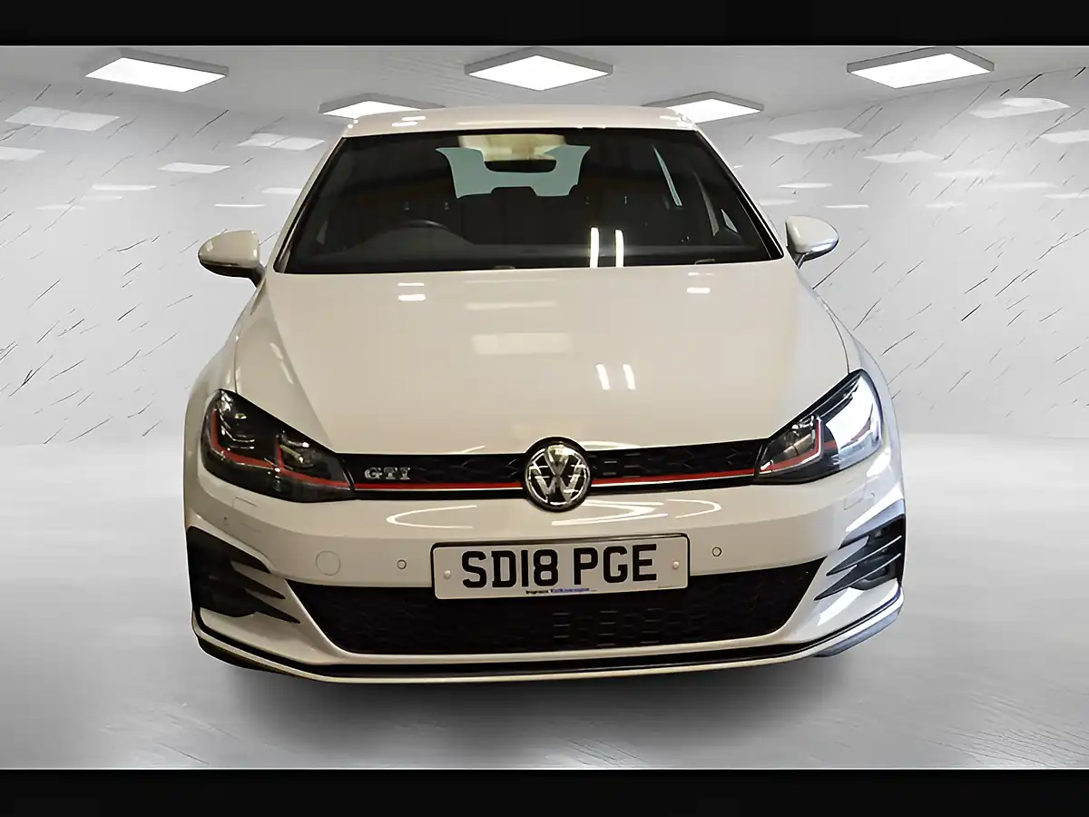 Used 2018 Volkswagen Golf GTI Pure White - Interior and Exterior details 2