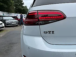 Used 2018 Volkswagen Golf GTI Silver - Interior and Exterior details 10