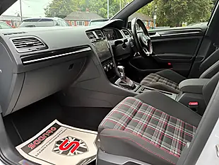 Used 2018 Volkswagen Golf GTI Silver - Interior and Exterior details 17