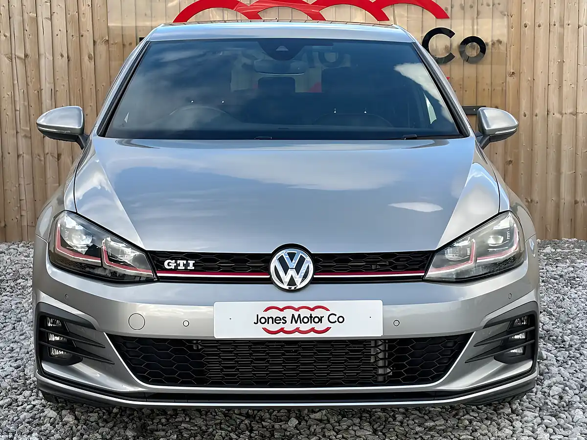 Used 2018 Volkswagen Golf GTI Silver - Interior and Exterior details 2