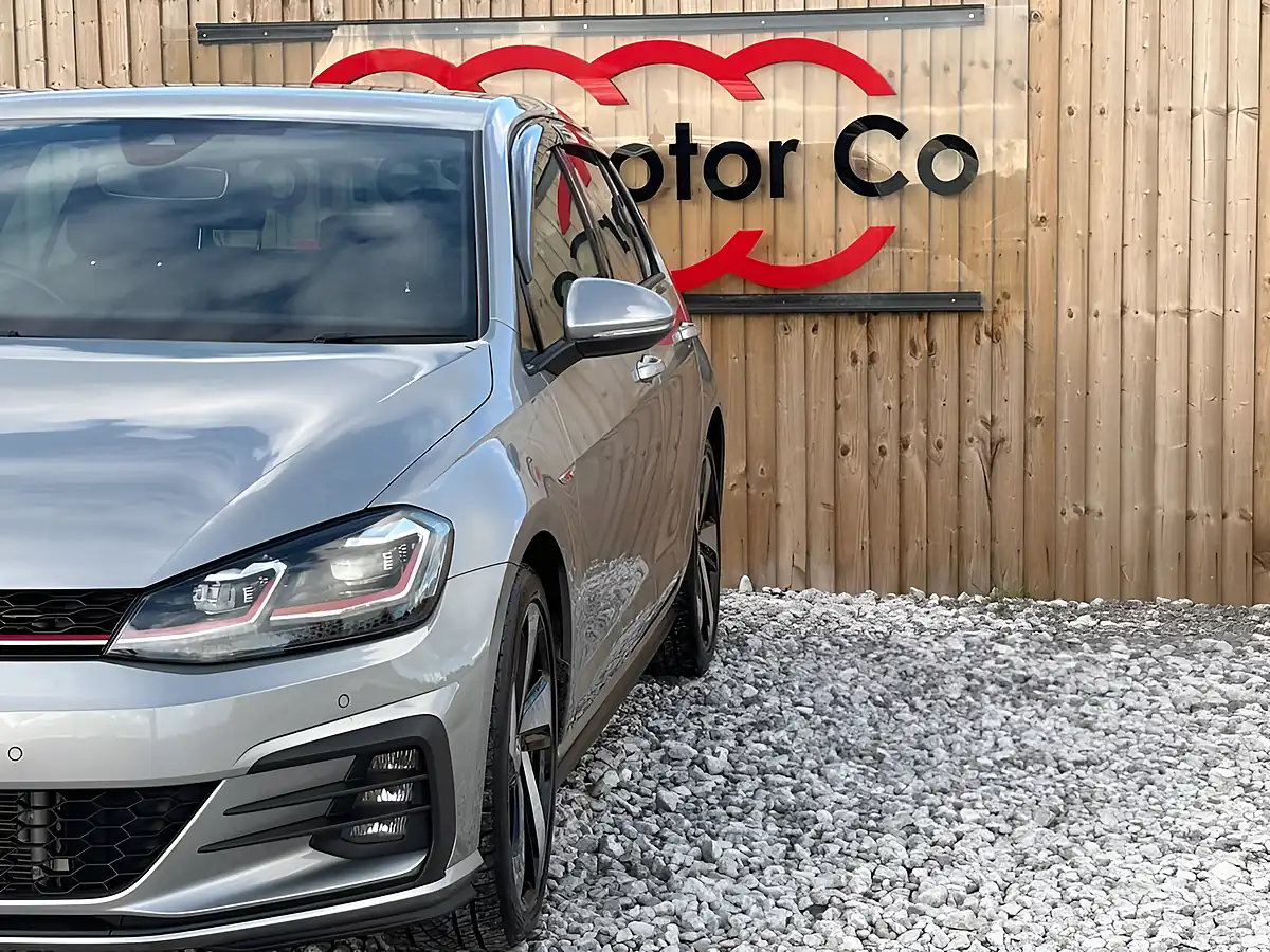 Used 2018 Volkswagen Golf GTI Silver - Interior and Exterior details 5