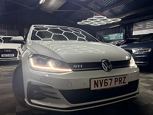 2018 Volkswagen Golf 2.0 TSI GTI