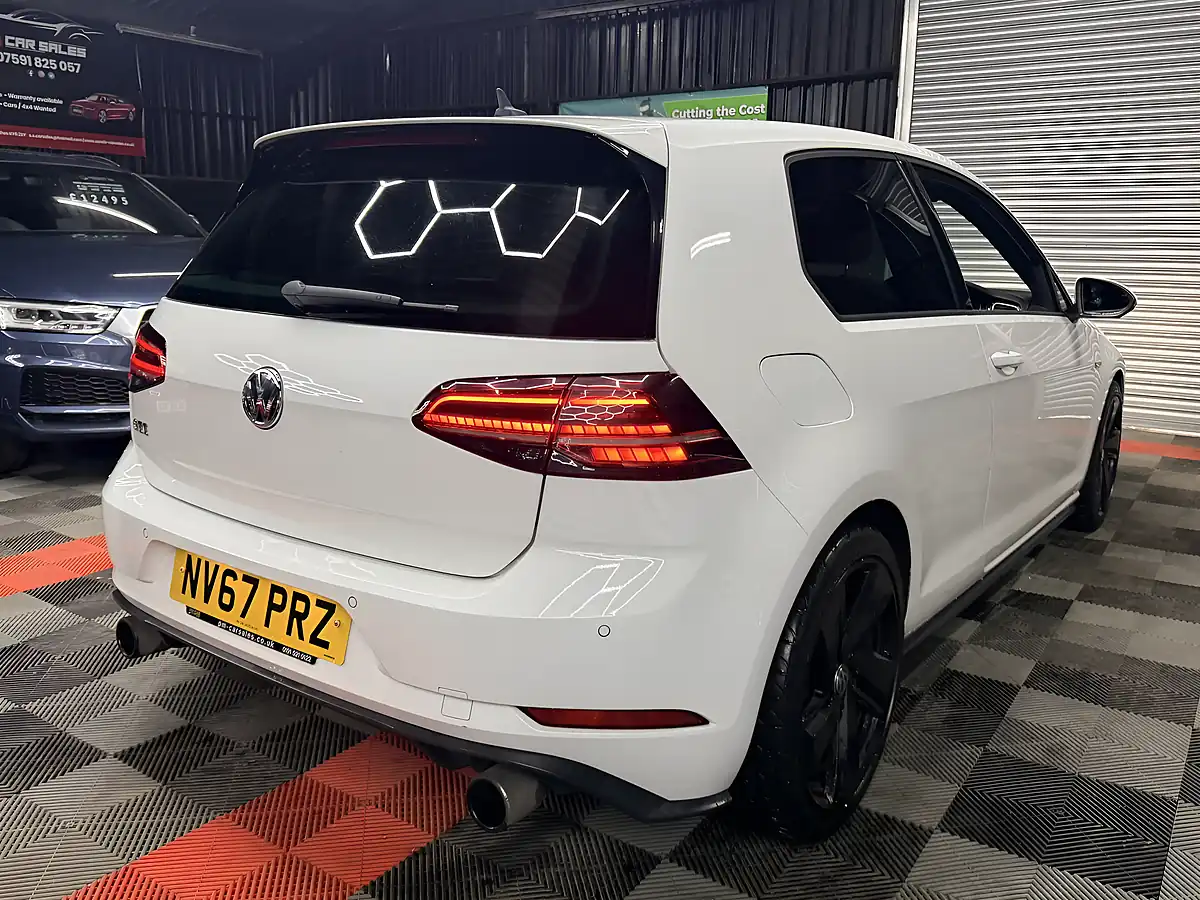 Used 2018 Volkswagen Golf GTI White - Interior and Exterior details 8