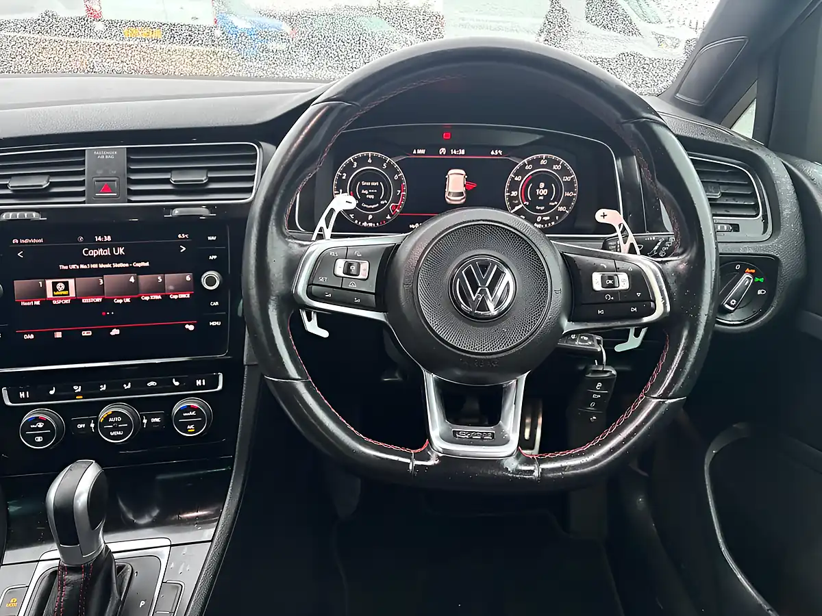 Used 2018 Volkswagen Golf GTI White - Interior and Exterior details 20