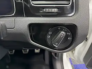 Used 2018 Volkswagen Golf GTI White - Interior and Exterior details 19