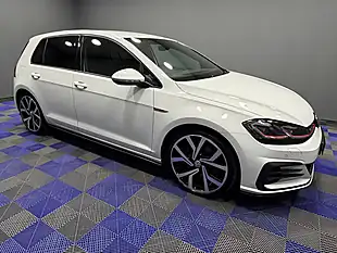 Used 2018 Volkswagen Golf GTI White - Interior and Exterior details 5