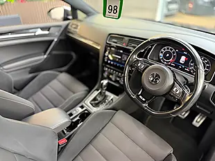 Used 2018 Volkswagen Golf R Blue - Interior and Exterior details 19