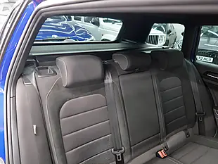 Used 2018 Volkswagen Golf R Blue - Interior and Exterior details 19