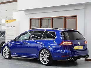 Used 2018 Volkswagen Golf R Blue - Interior and Exterior details 4