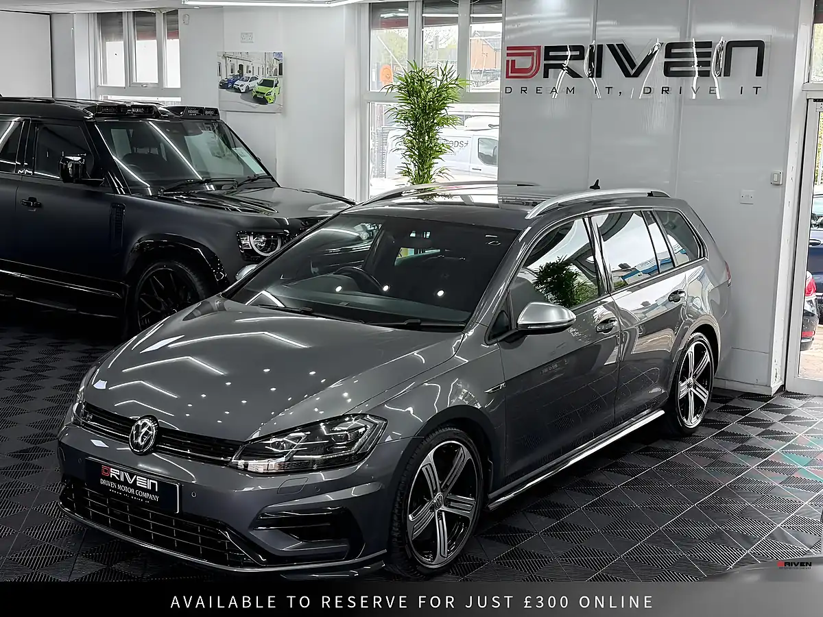 Used 2018 Volkswagen Golf R Grey - Interior and Exterior details 6