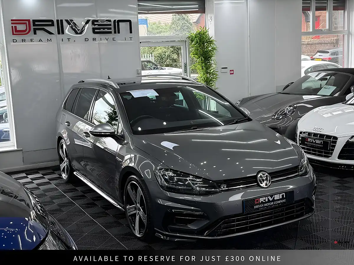 Used 2018 Volkswagen Golf R Grey - Interior and Exterior details 9