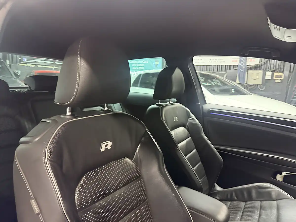 Used 2018 Volkswagen Golf R Grey - Interior and Exterior details 16