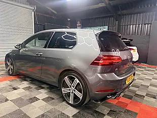 Used 2018 Volkswagen Golf R Grey - Interior and Exterior details 6