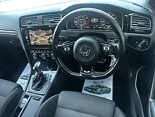 Used 2018 Volkswagen Golf R Lapiz Blue - Interior and Exterior details 15