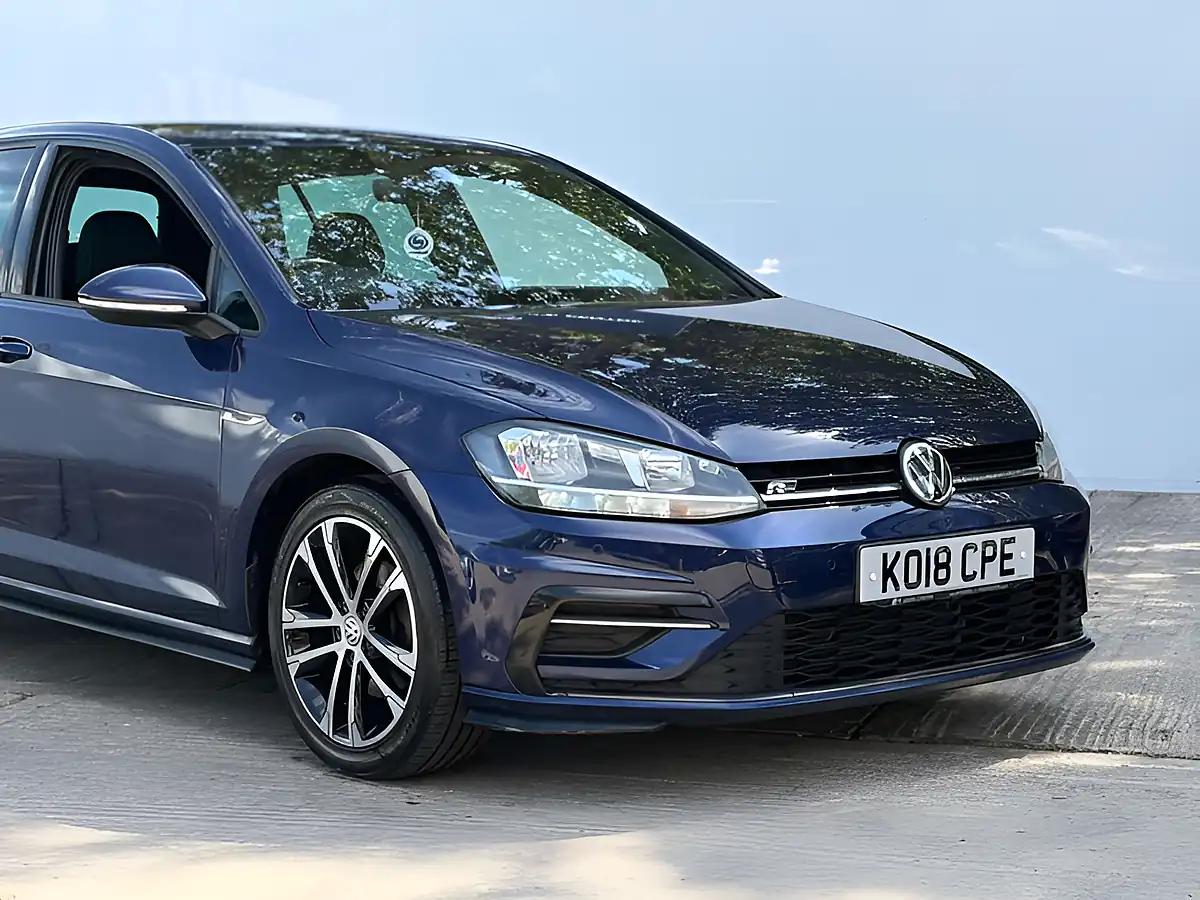 Used 2018 Volkswagen Golf R-Line Atlantic Blue - Interior and Exterior details 2