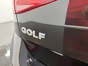 Used 2018 Volkswagen Golf R-Line Black - Interior and Exterior details 17