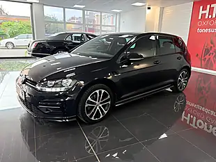 Used 2018 Volkswagen Golf R-Line Black - Interior and Exterior details 9