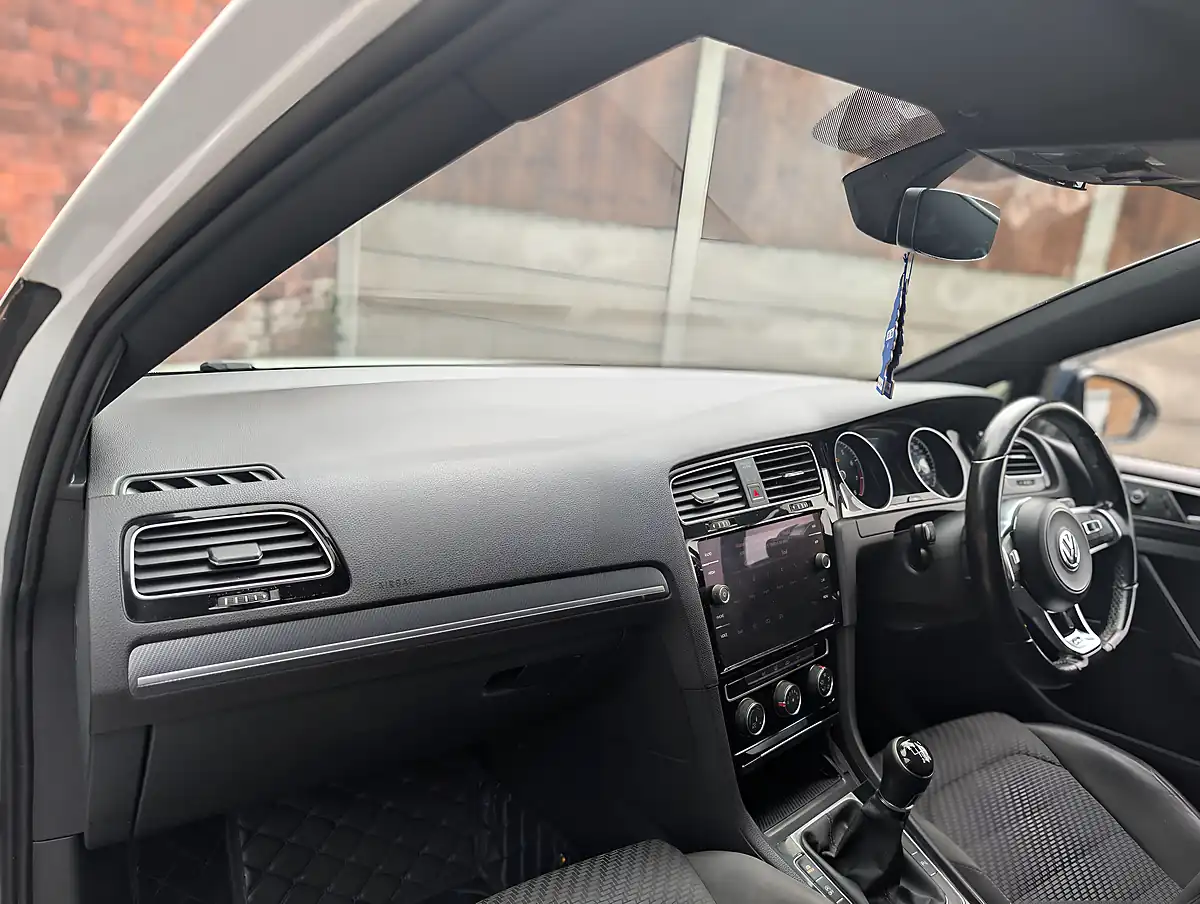 Used 2018 Volkswagen Golf R-Line - Interior and Exterior details 12