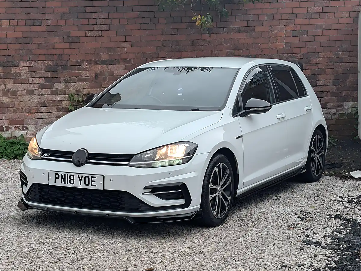 Used 2018 Volkswagen Golf R-Line - Interior and Exterior details 3
