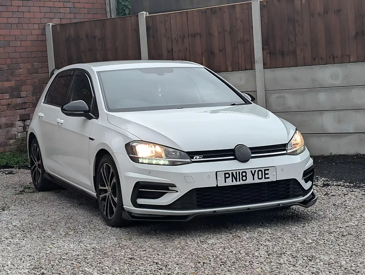 Used 2018 Volkswagen Golf R-Line - Interior and Exterior details 5