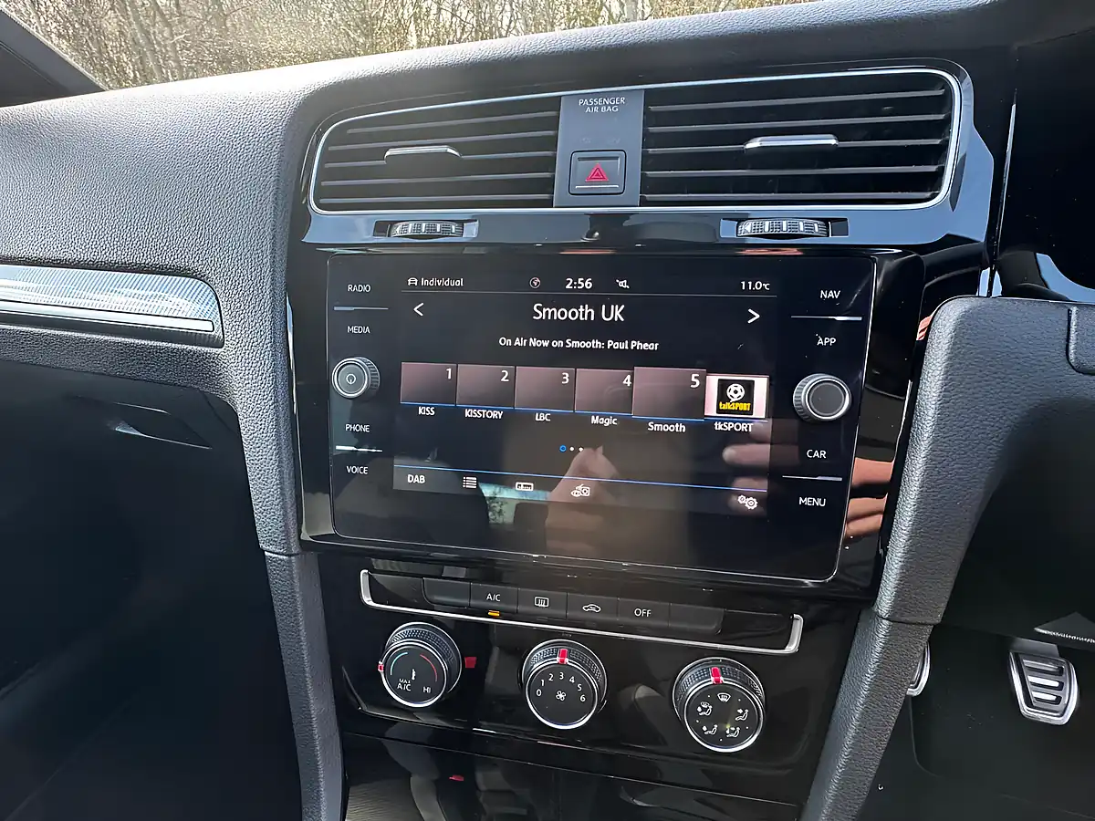 Used 2018 Volkswagen Golf R-Line White - Interior and Exterior details 6