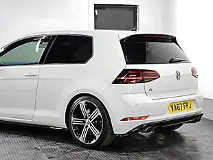 Used 2018 Volkswagen Golf R Pure White - Interior and Exterior details 19