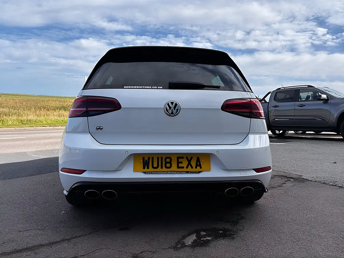 Used 2018 Volkswagen Golf R White - Interior and Exterior details 9