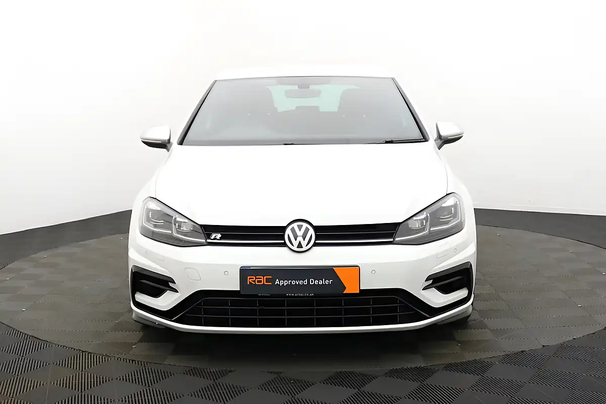 Used 2018 Volkswagen Golf R White - Interior and Exterior details 9