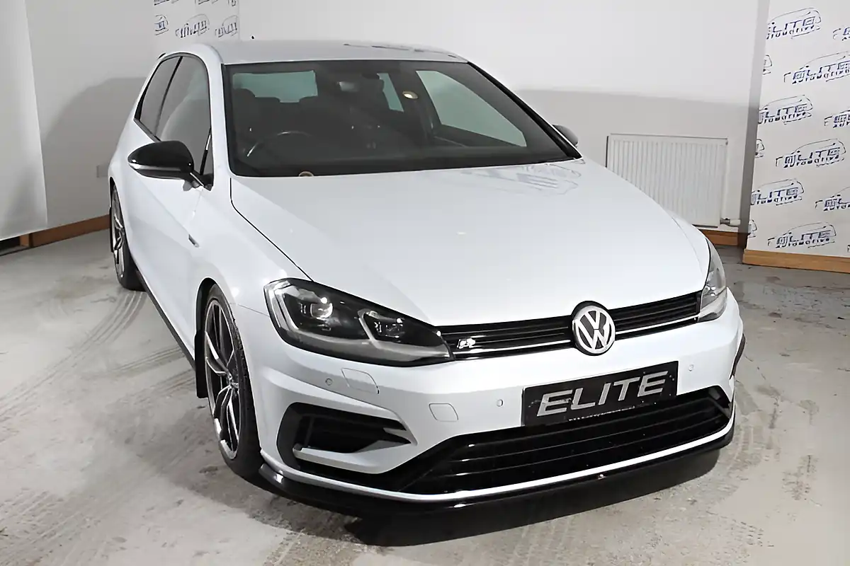 Used 2018 Volkswagen Golf R White Silver - Interior and Exterior details 6