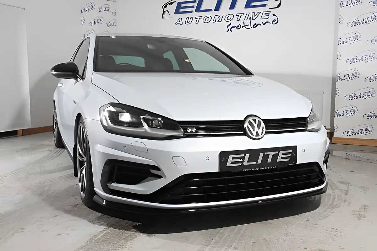 Used 2018 Volkswagen Golf R White Silver - Interior and Exterior details 7