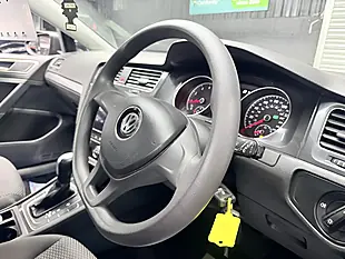 Used 2018 Volkswagen Golf S Grey - Interior and Exterior details 17