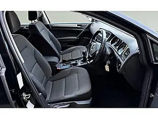 Used 2018 Volkswagen Golf Se Black - Interior and Exterior details 2