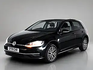 Used 2018 Volkswagen Golf Se Black - Interior and Exterior details 3