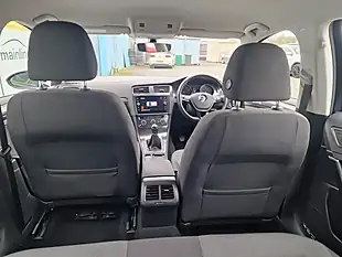 Used 2018 Volkswagen Golf Se Black - Interior and Exterior details 10