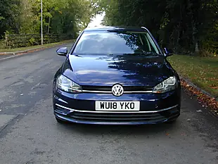 Used 2018 Volkswagen Golf Se Blue - Interior and Exterior details 4