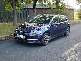 Used 2018 Volkswagen Golf Se Blue - Interior and Exterior details 8